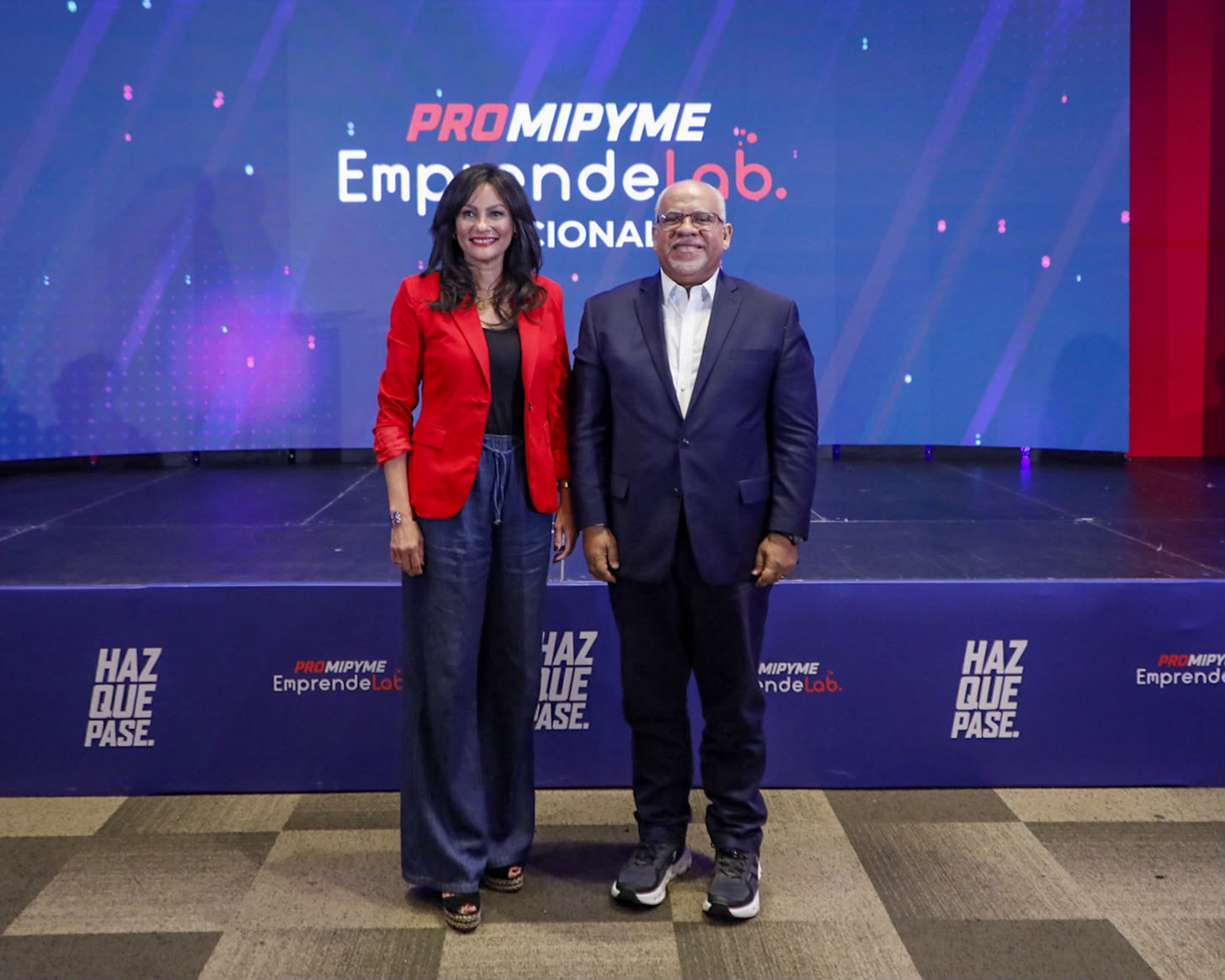 conferencista en Emprendelab 2026